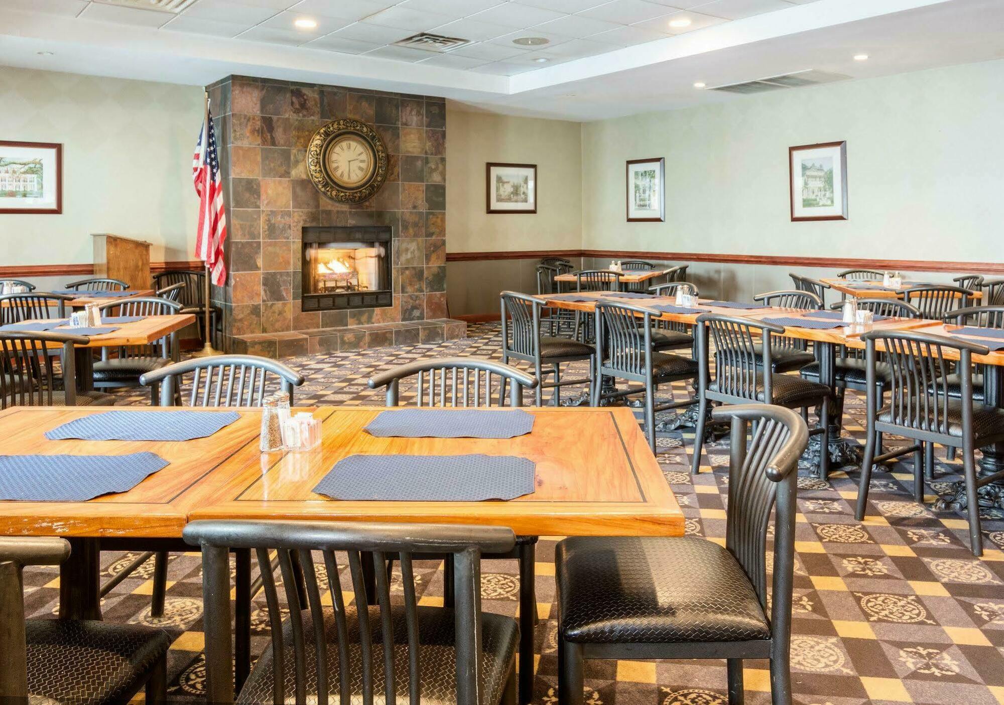 Best Western Williamsburg Historic District Εξωτερικό φωτογραφία